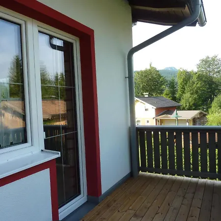 Apartment Mit Blick Auf Buchensteinwand